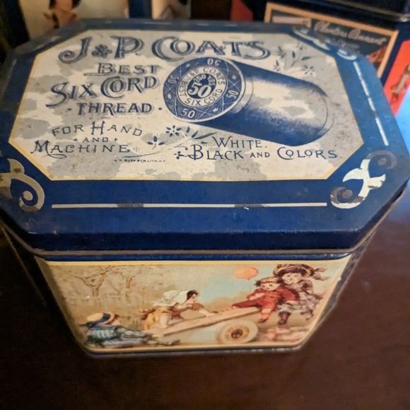 Vintage J & P Coats tin - Picture 1 of 1